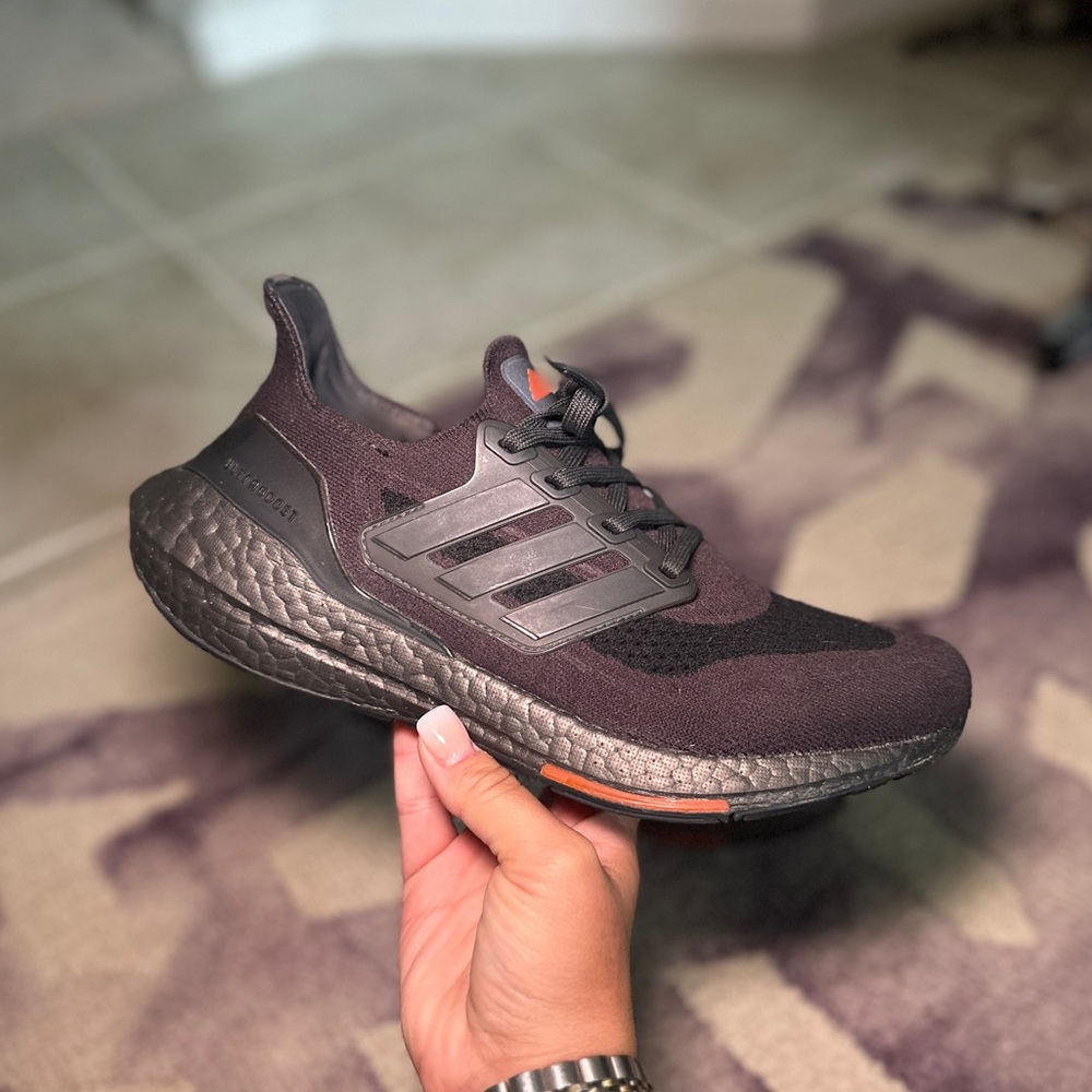 Adidas Ultraboost 21